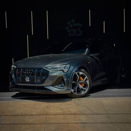 AUDI E-TRON ELÉTRICO SPORTBACK S QUATTRO AUDI E-TRON ELÉTRICO SPORTBACK S QUATTRO